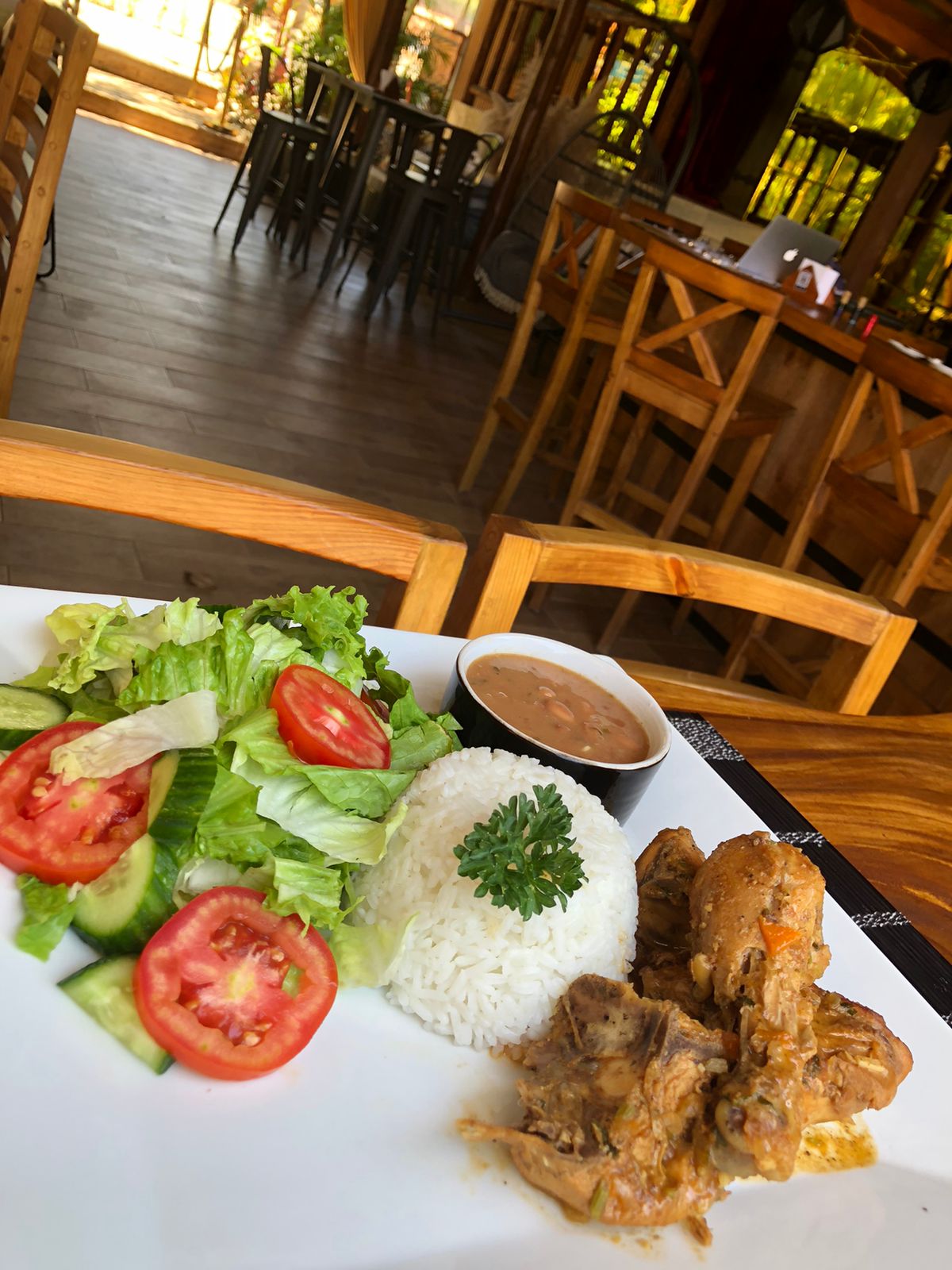 Chicken Monday! Daily Dominican Feature.